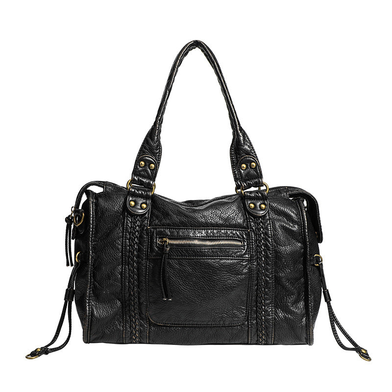 Noir Absolut crossbody bag
