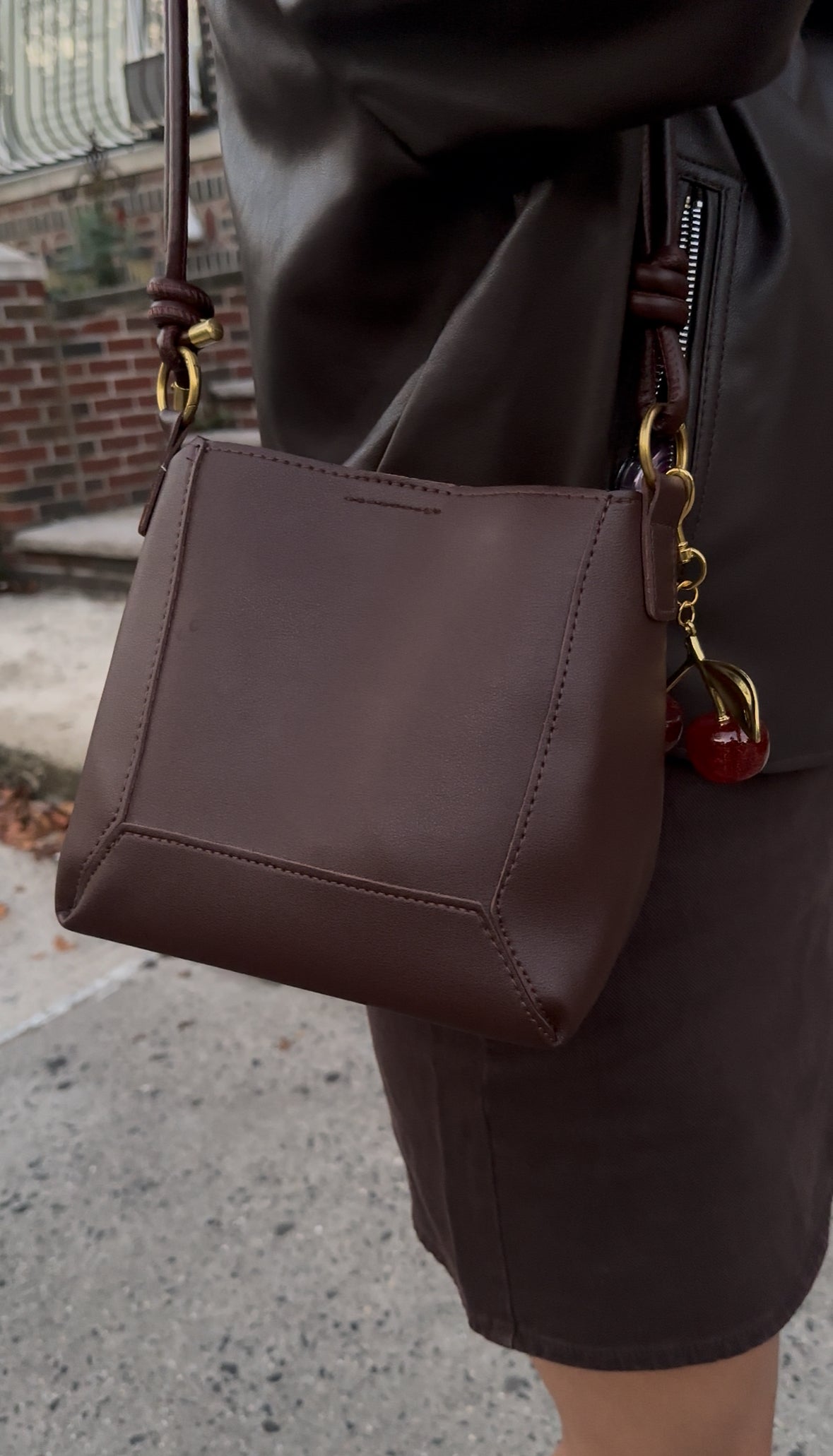 Cartera de Mano y Crossbody de Cuero Mujer | Bolso Ligero Multifuncional, Casual y Elegante.